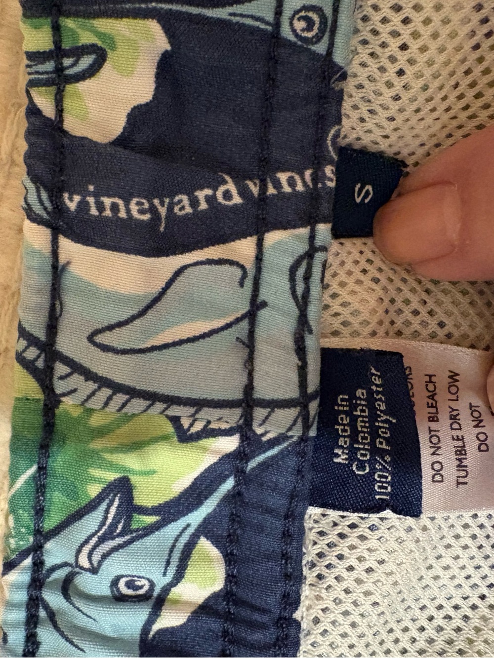 Vineyard Vines Men's Blue and Green Fish Print Shorts